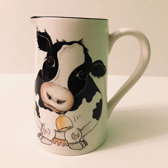 Vtg  Arthur Wood Cow Milk Pitcher Small Ceramic 5.5 Inch Tall England - Picture 1 of 12